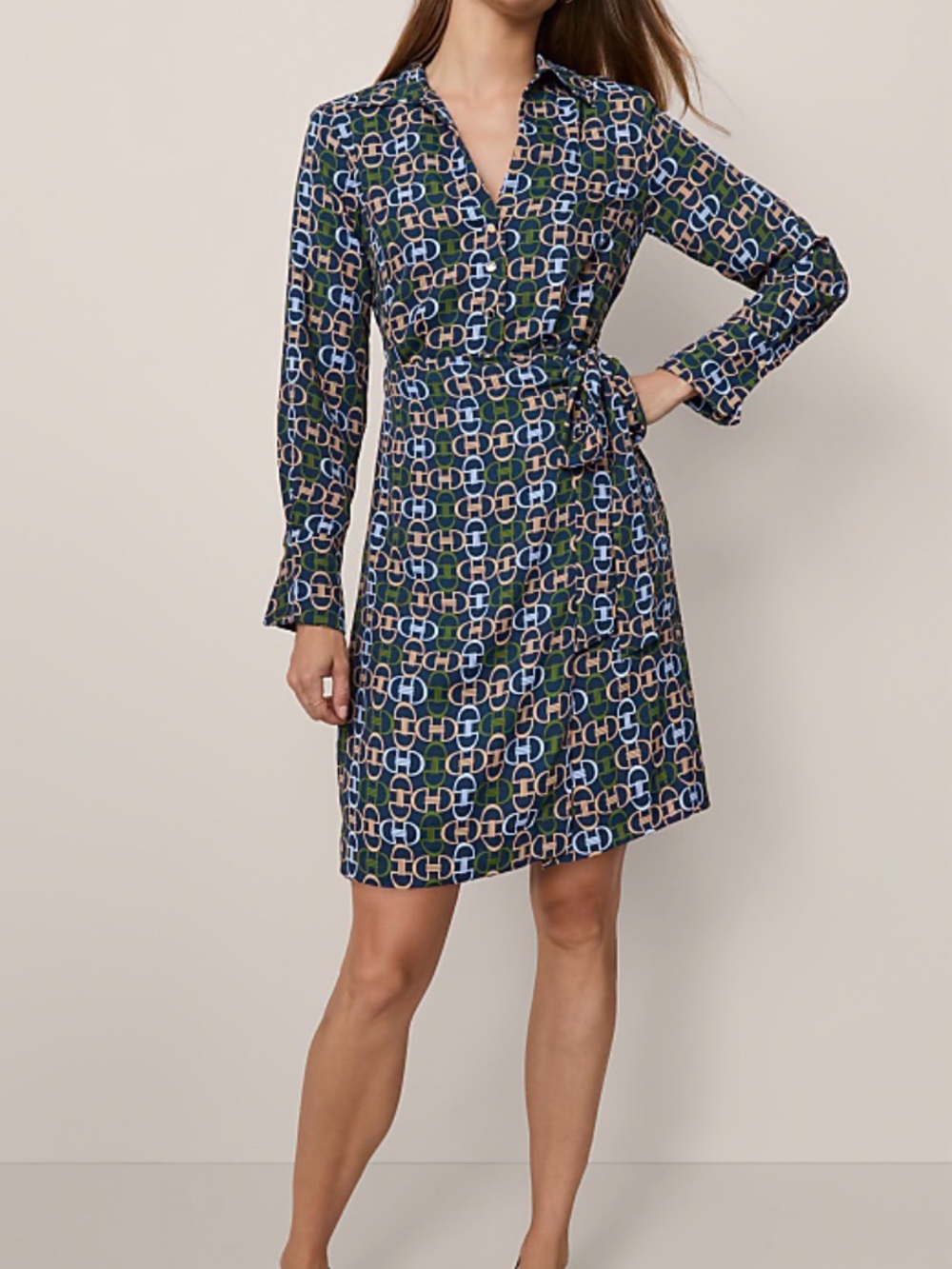 Ann Taylor Navy Wrap Dress with Blue and Green Chain Print size 4